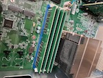 Instalace doplňků - nainstalované další ECC RAM paměti